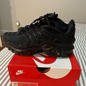 Brand new Nike Airmax Plus (gs)